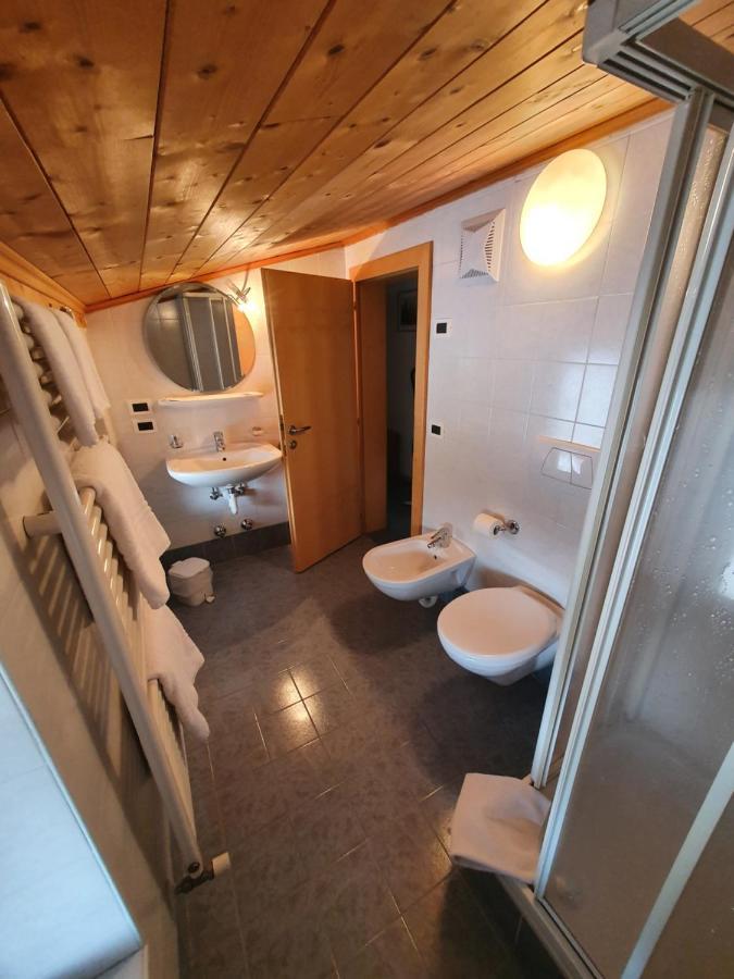Albergo Bar Ristorante Dolomia 바디아 외부 사진